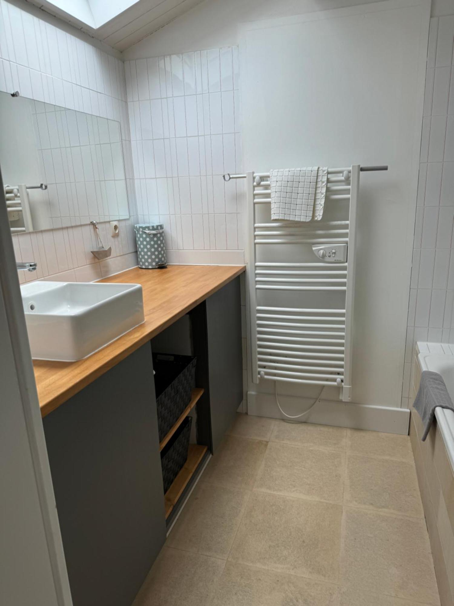 Chambres D'Hotes Des Tours A La Rochelle Ла Рошел Екстериор снимка
