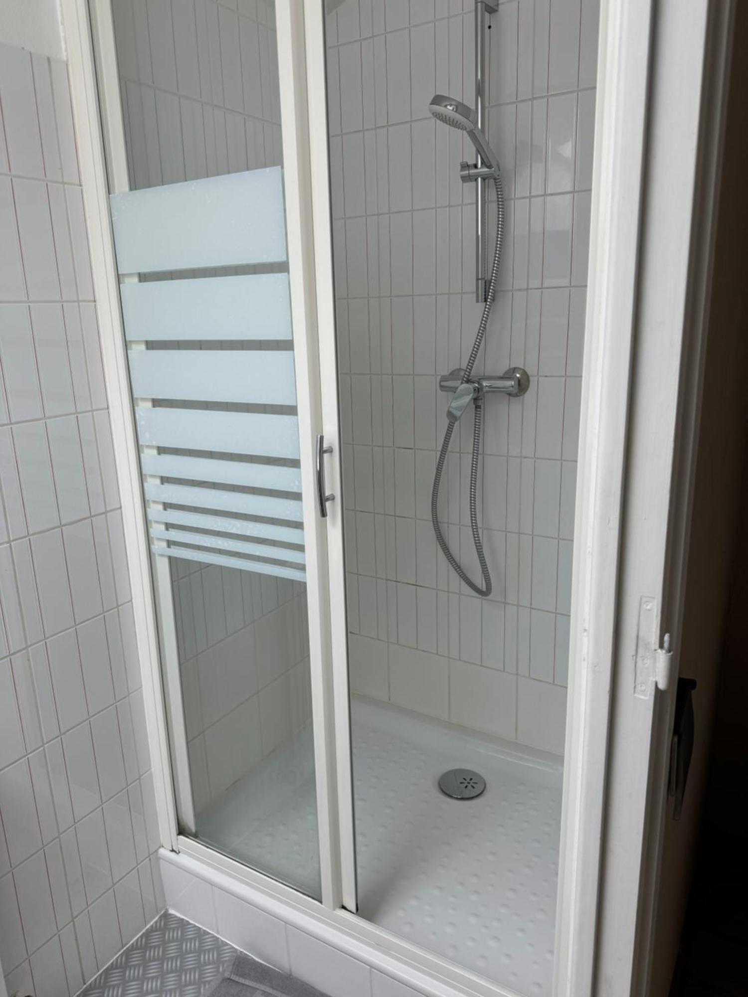 Chambres D'Hotes Des Tours A La Rochelle Ла Рошел Екстериор снимка